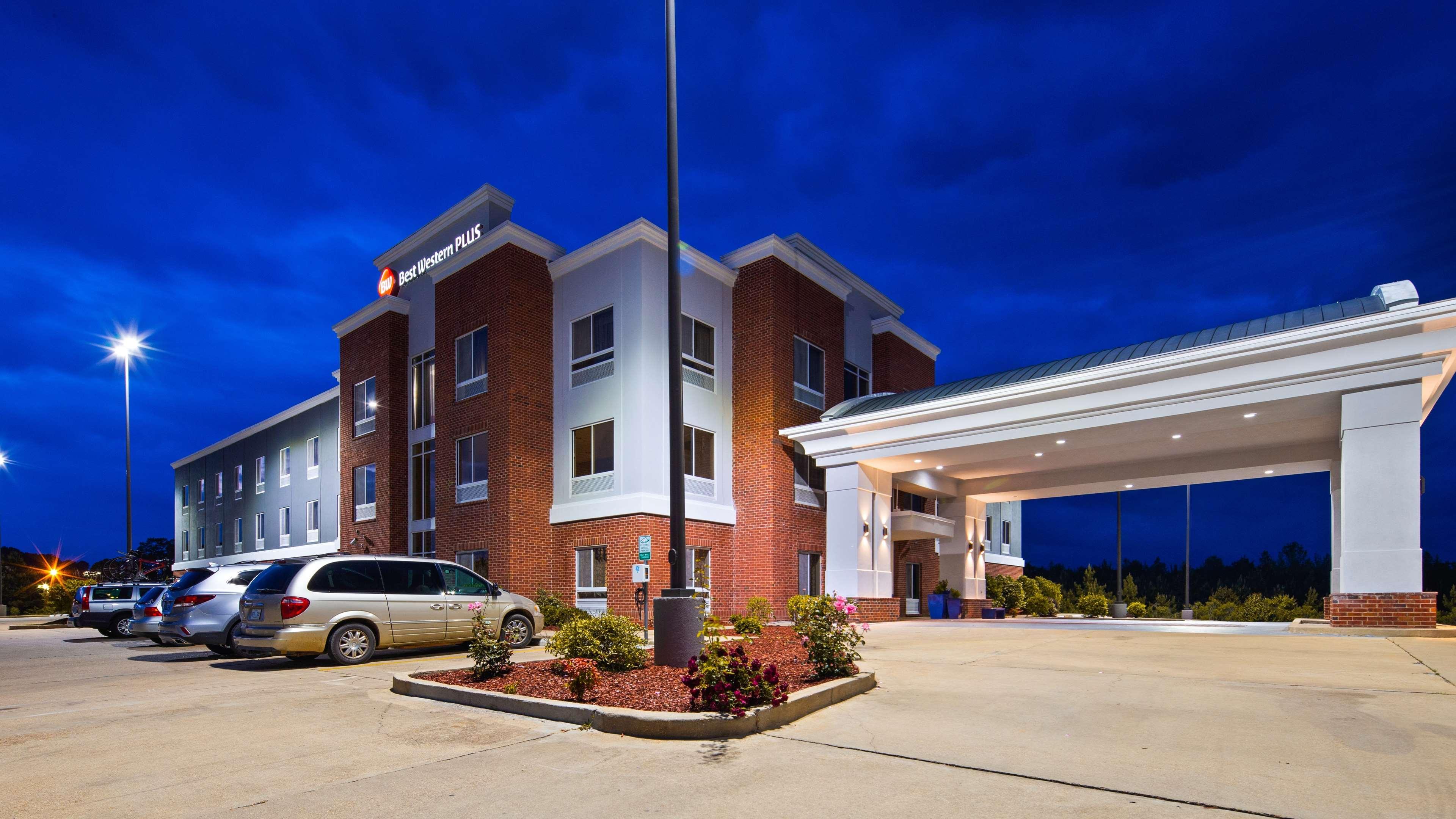 Best Western Plus Philadelphia-Choctaw Hotel&Suites Exterior foto
