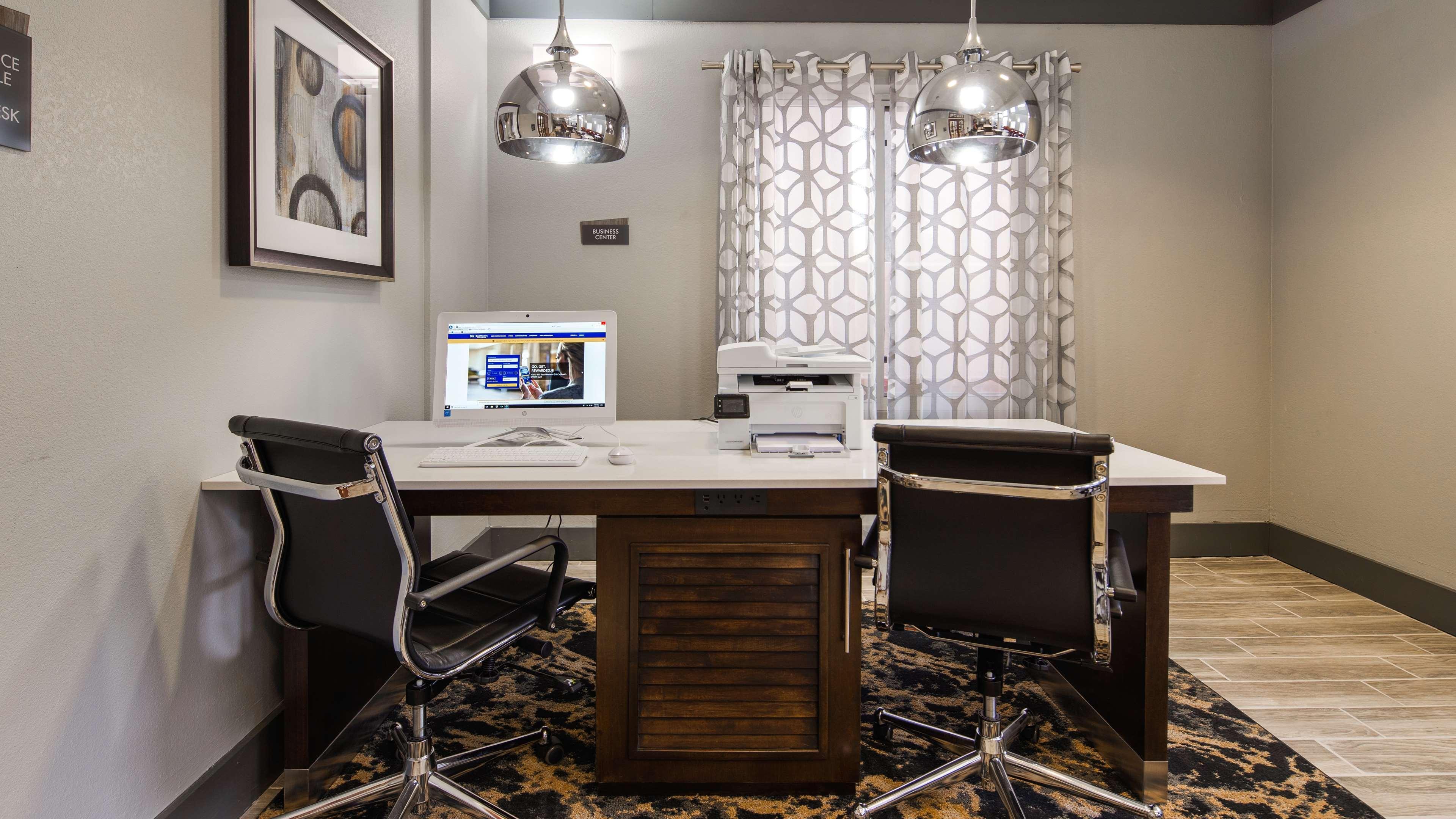 Best Western Plus Philadelphia-Choctaw Hotel&Suites Exterior foto